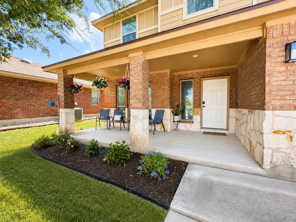 1061 Hot Spring Valley Buda, TX 78610