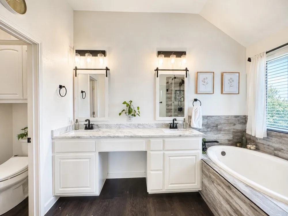 1061 Hot Spring Valley Buda, TX 78610