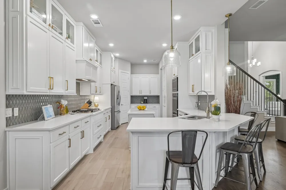 204 Falcon Point Drive Heath, TX 75032