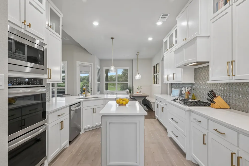204 Falcon Point Drive Heath, TX 75032