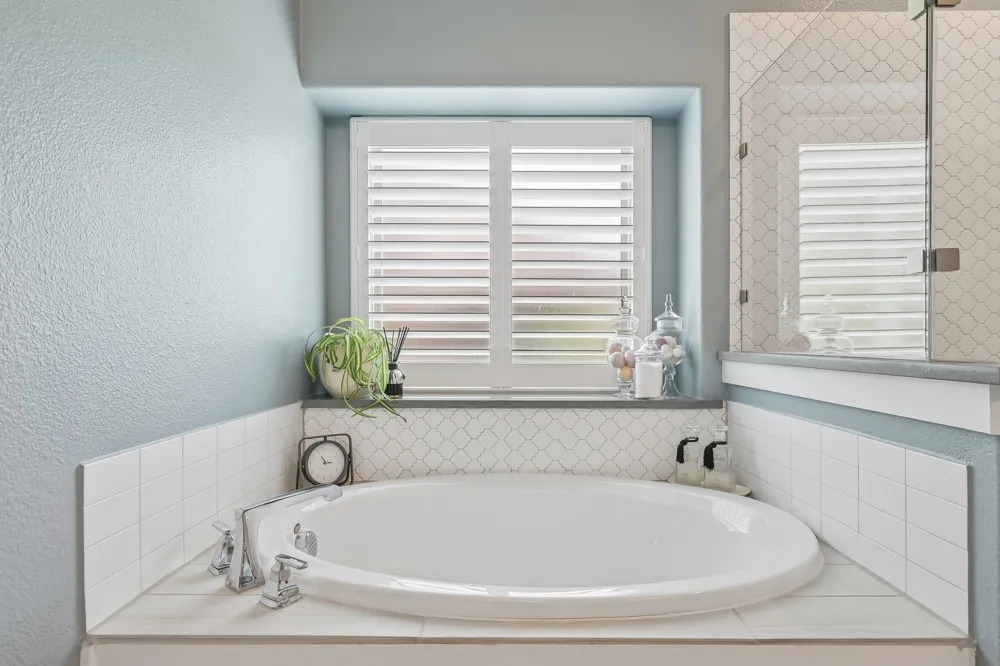 204 Falcon Point Drive Heath, TX 75032