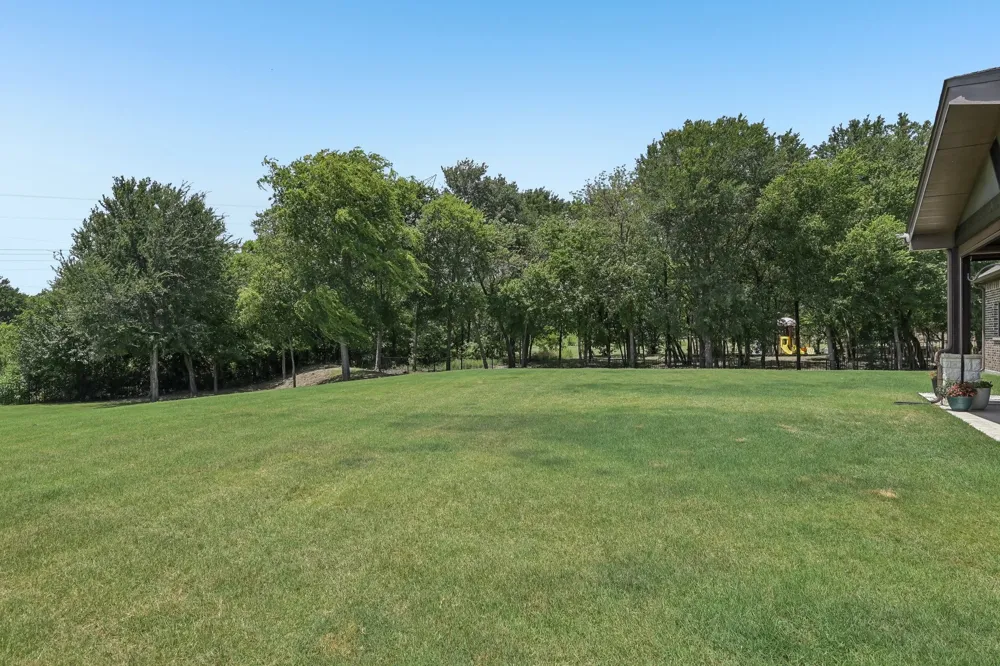 204 Falcon Point Drive Heath, TX 75032