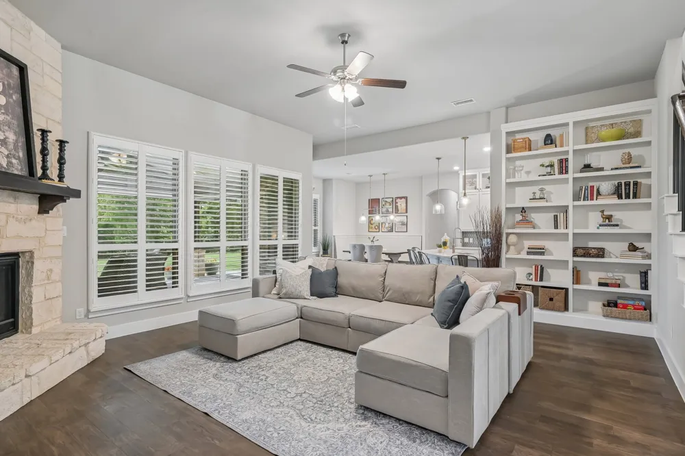 204 Falcon Point Drive Heath, TX 75032