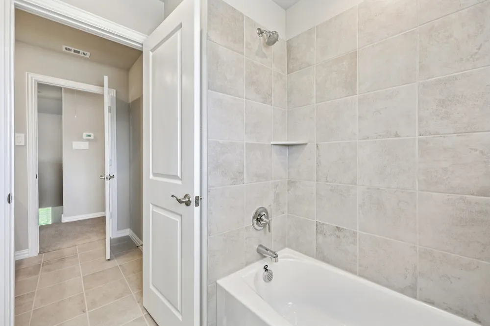 2524 Nicole Drive Denton, TX 76208