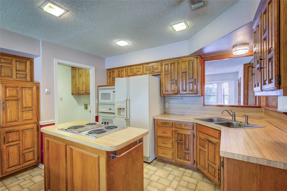 5027 Lacy Lane Greenville, TX 75402