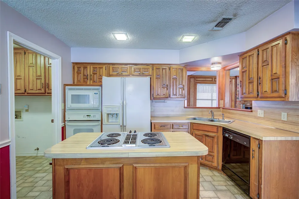 5027 Lacy Lane Greenville, TX 75402