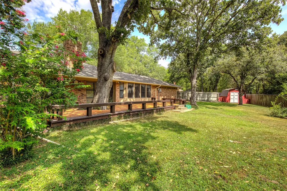 5027 Lacy Lane Greenville, TX 75402