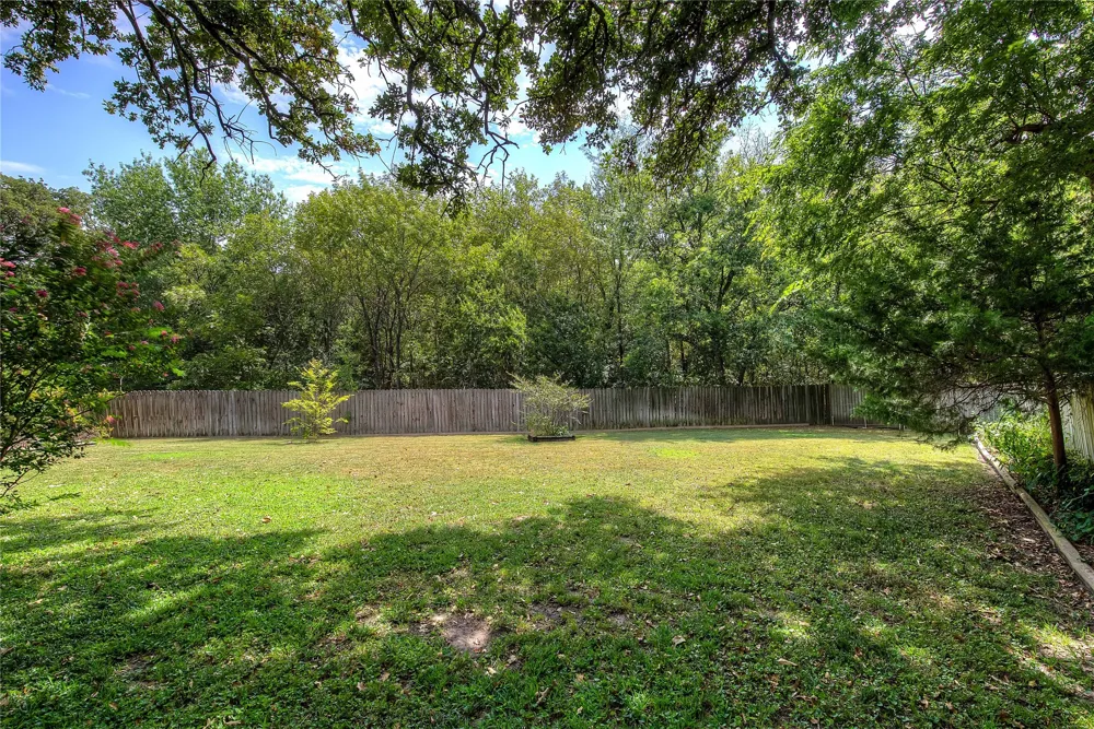 5027 Lacy Lane Greenville, TX 75402