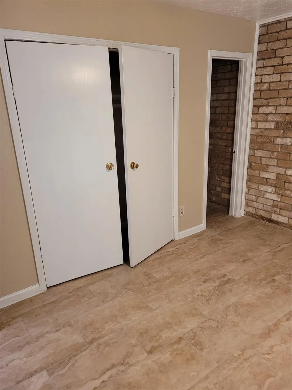 12123 Sharpview Drive Houston, TX 77072