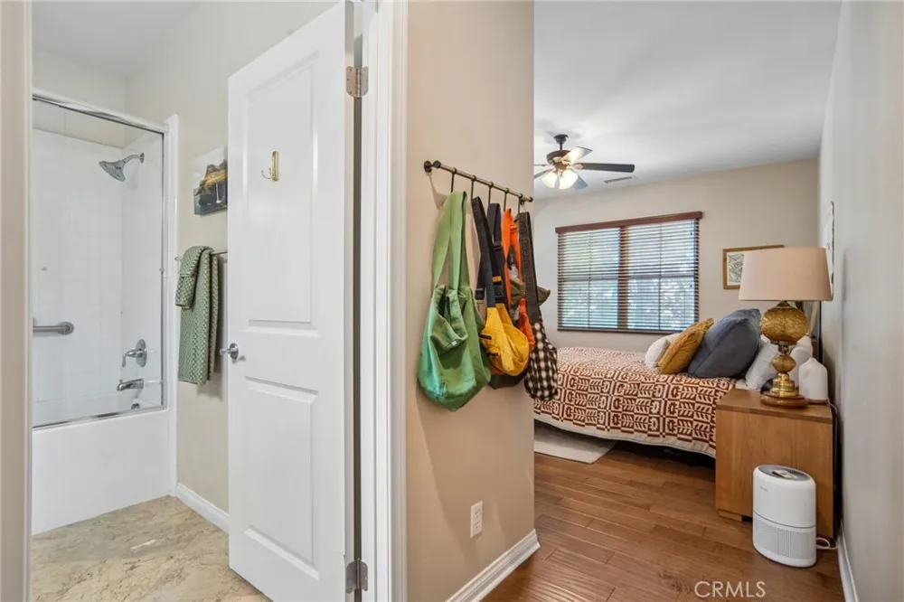 54 Peony Irvine, CA 92618