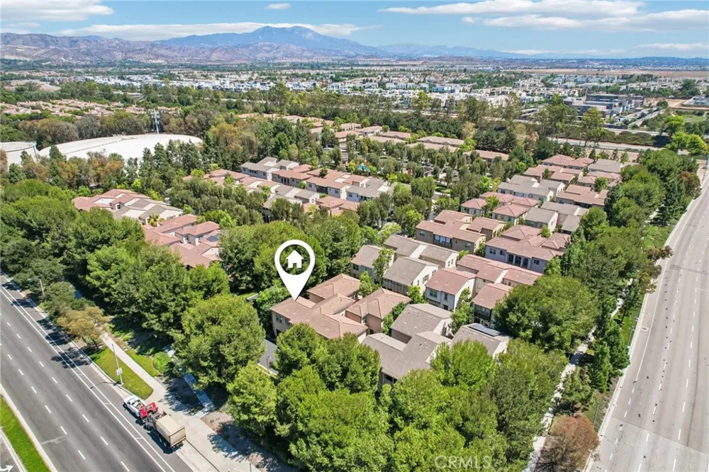 54 Peony Irvine, CA 92618