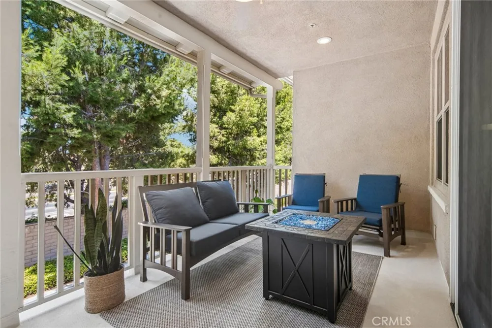 54 Peony Irvine, CA 92618