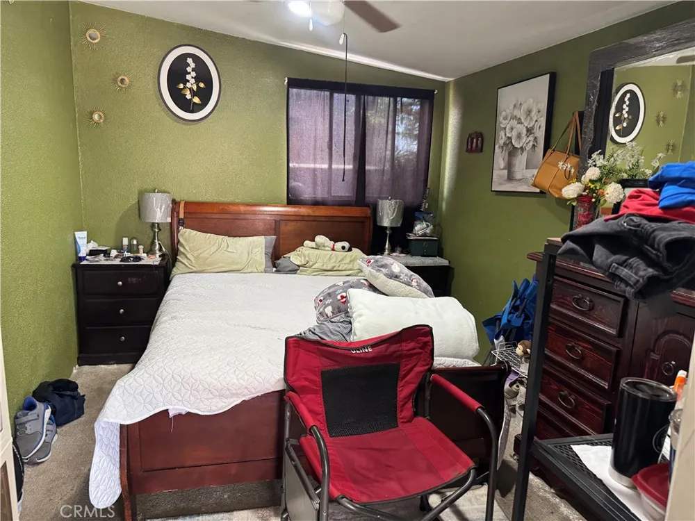 16435 Upland Avenue Fontana, CA 92335