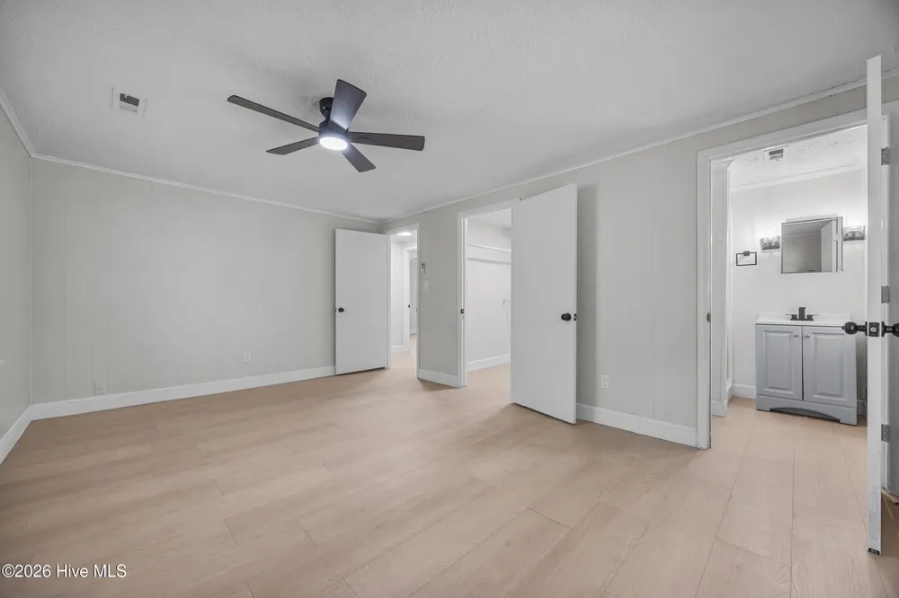 2715 Cedar Hill Road NE Leland, NC 28451