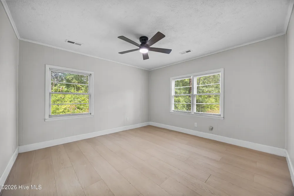 2715 Cedar Hill Road NE Leland, NC 28451