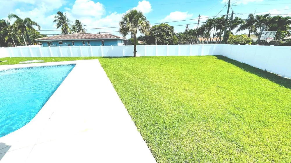 4000 NW 3RD AVENUE Boca Raton, FL 33431