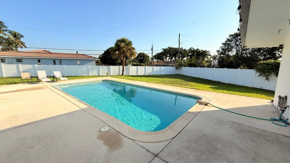 4000 NW 3RD AVENUE Boca Raton, FL 33431