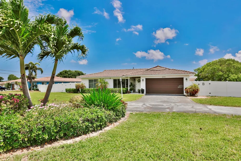 4000 NW 3RD AVENUE Boca Raton, FL 33431
