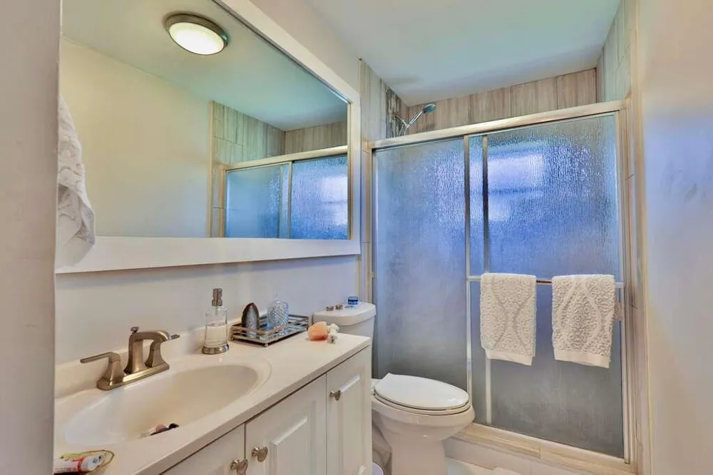 4000 NW 3RD AVENUE Boca Raton, FL 33431