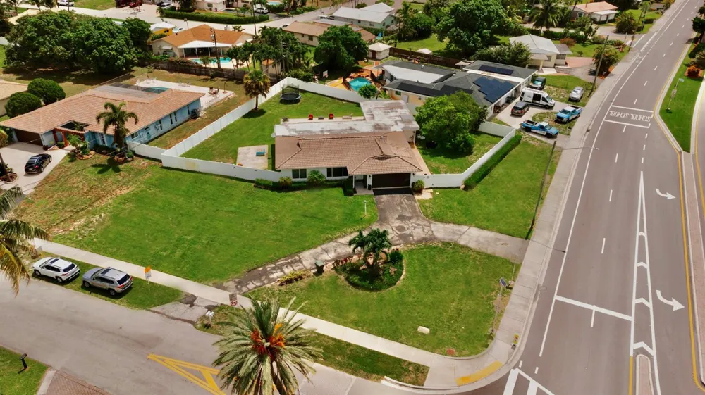 4000 NW 3RD AVENUE Boca Raton, FL 33431