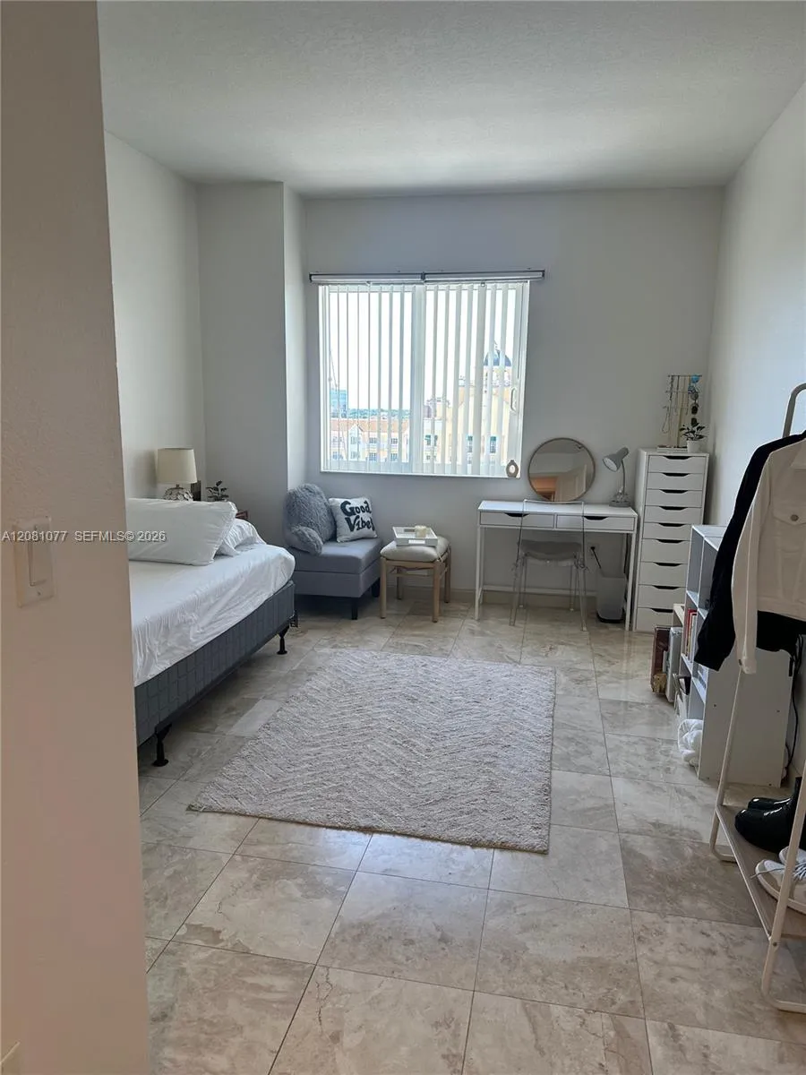 10 Aragon Ave #1120 Coral Gables, FL 33134