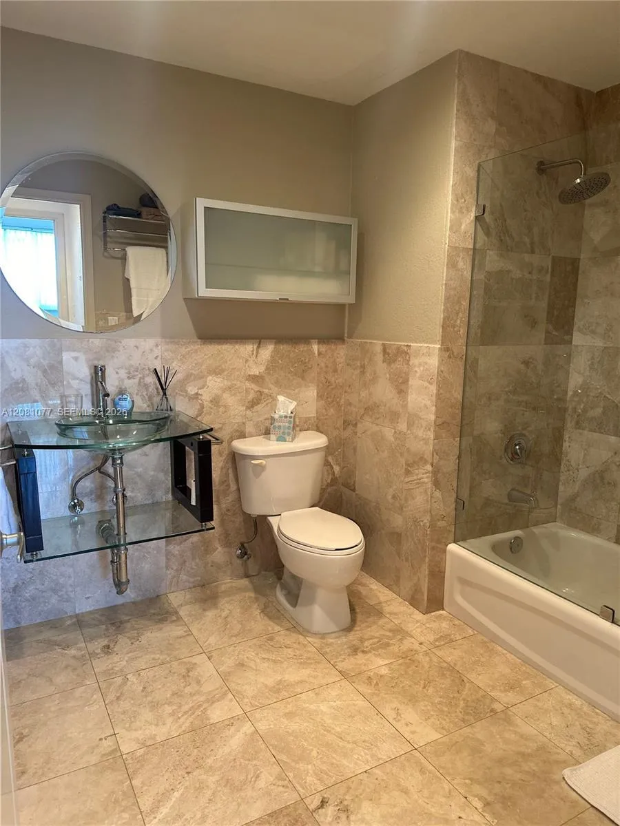 10 Aragon Ave #1120 Coral Gables, FL 33134