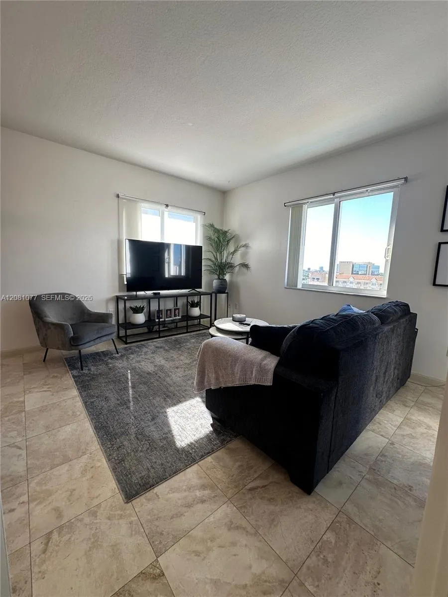 10 Aragon Ave #1120 Coral Gables, FL 33134