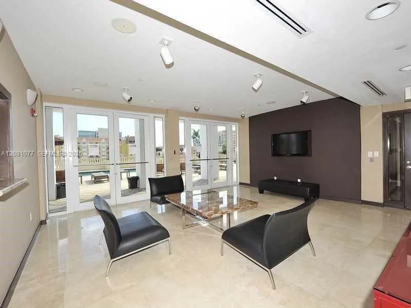10 Aragon Ave #1120 Coral Gables, FL 33134