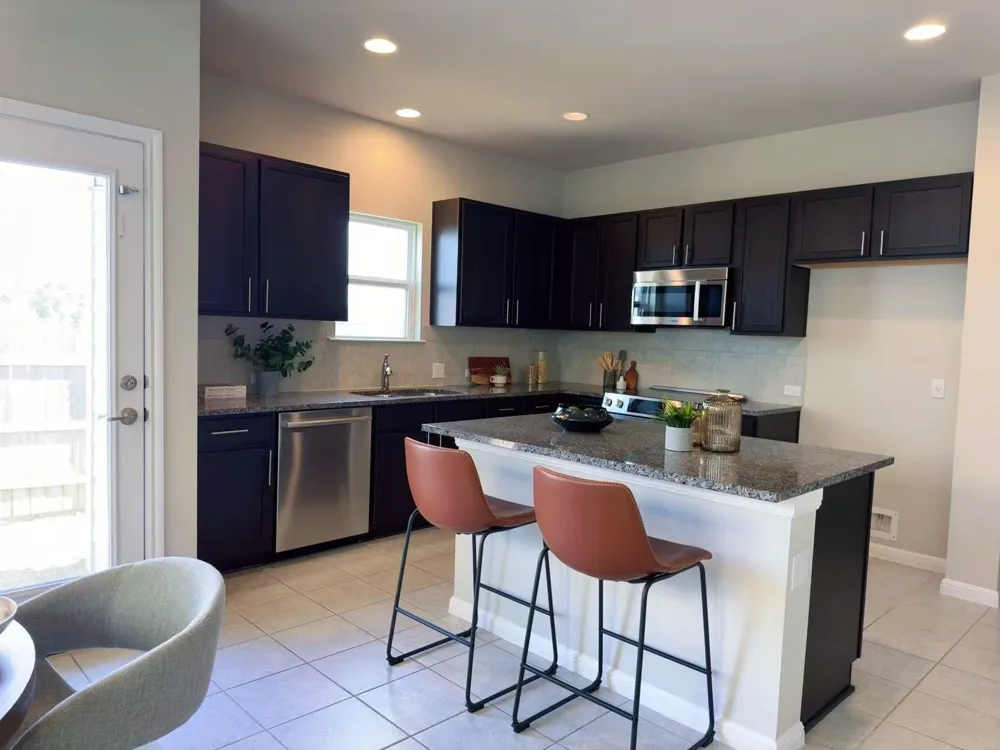 9721 Morning Iris Drive Manor, TX 78653