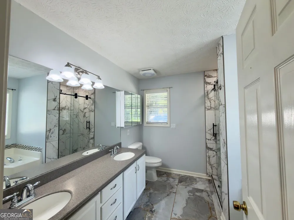 465 Ram DR Covington, GA 30014