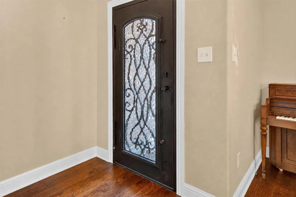 8308 Fall Crest Drive Fort Worth, TX 76053