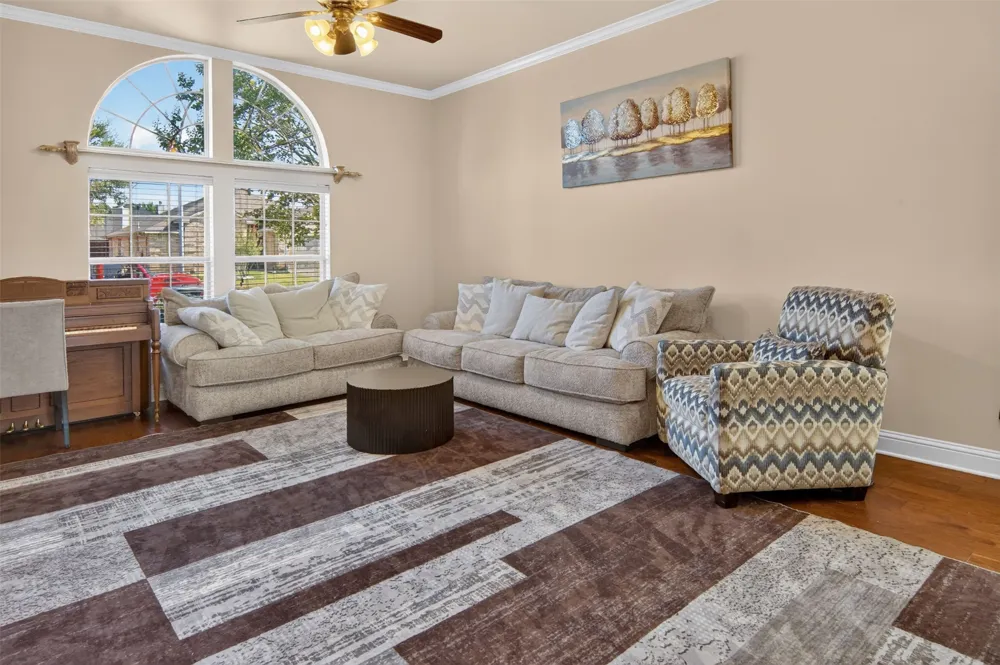 8308 Fall Crest Drive Fort Worth, TX 76053