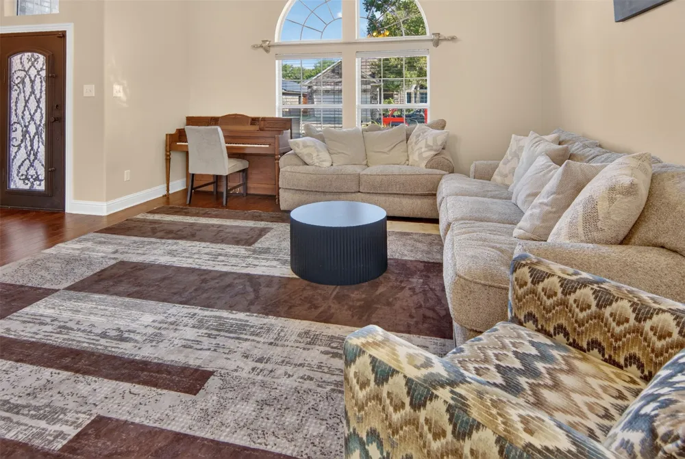 8308 Fall Crest Drive Fort Worth, TX 76053