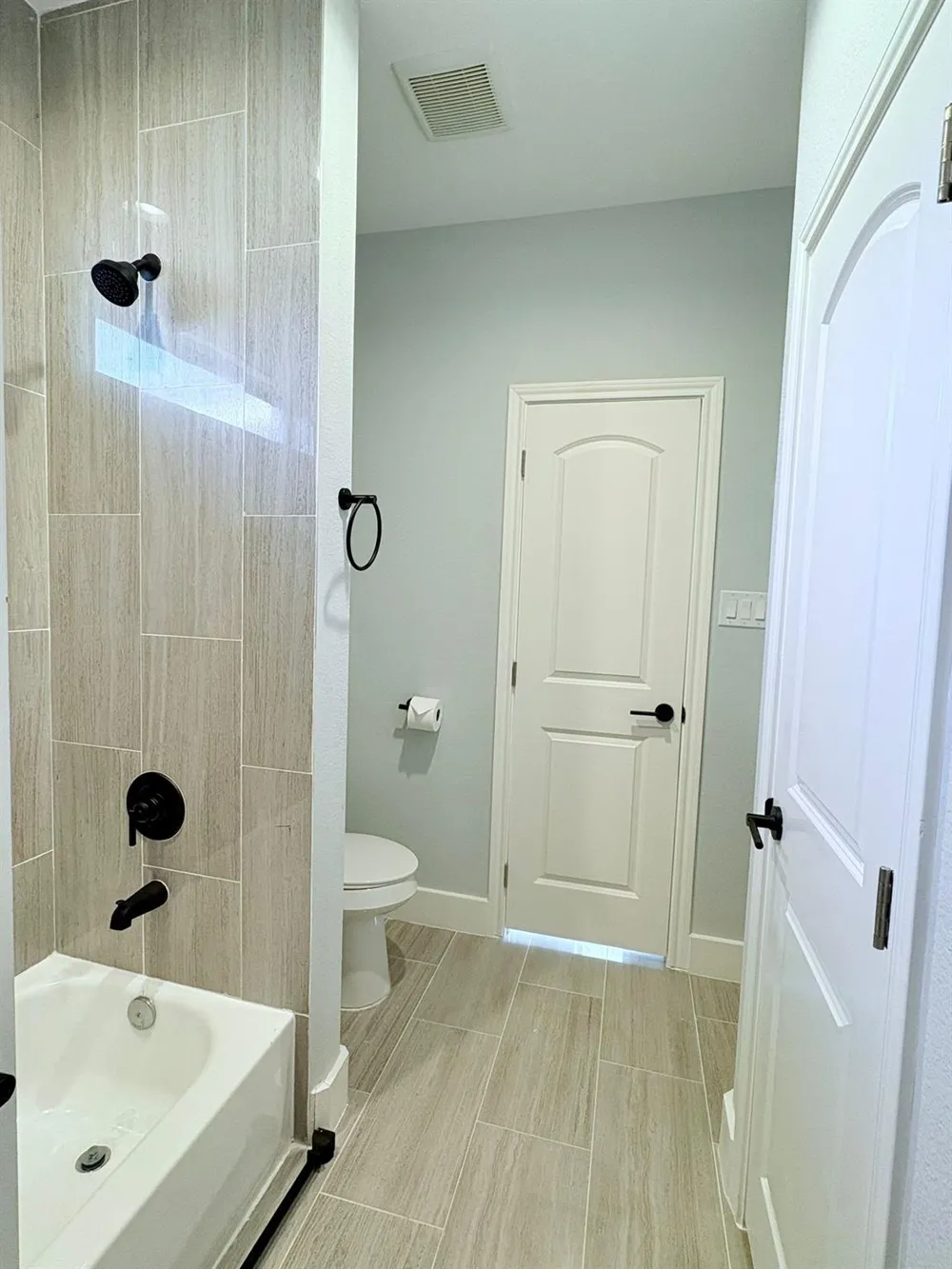 55 Ruskin Drive W Montgomery, TX 77356