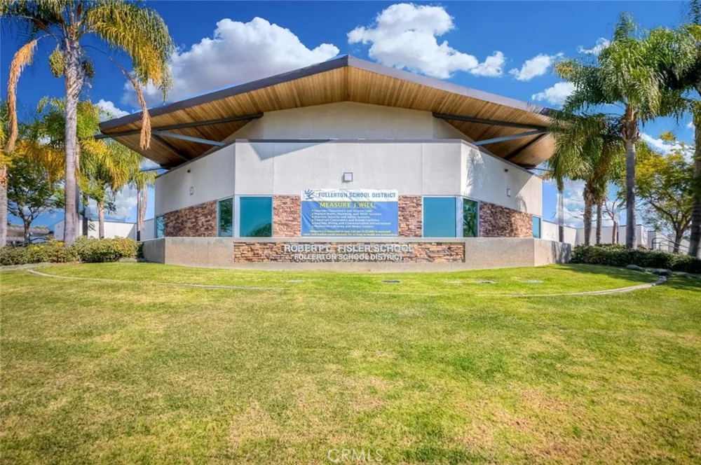 1314 Sheller Fullerton, CA 92833