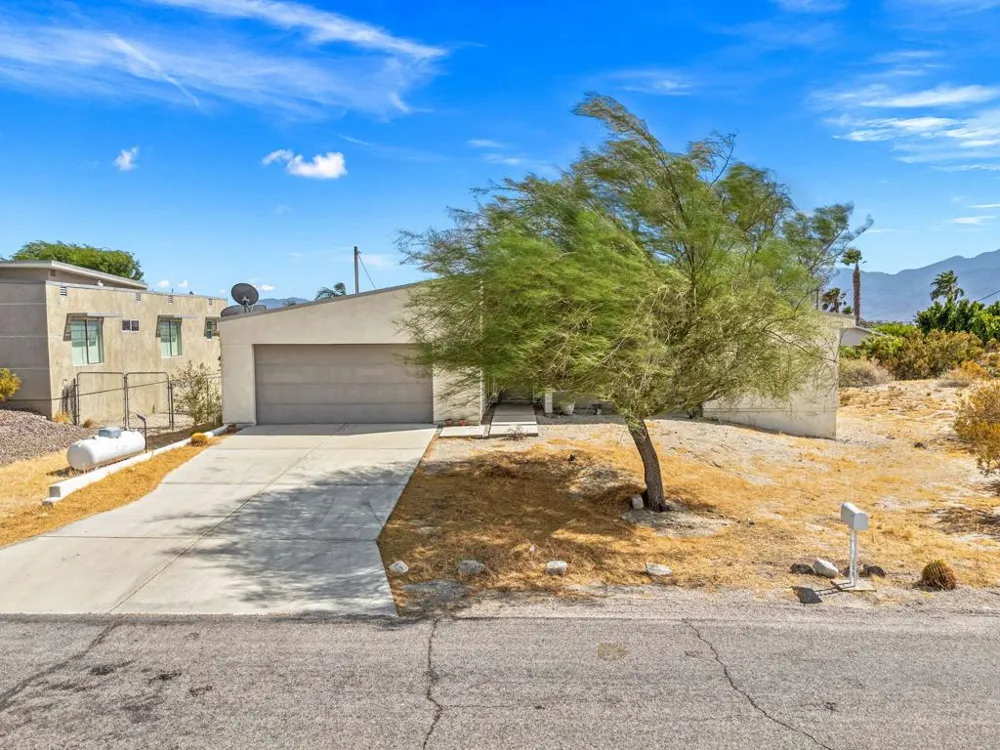 67645 Long Canyon Lane Desert Hot Springs, CA 92241