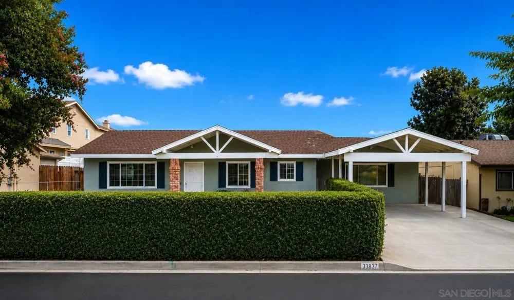 33837 Palm Yucaipa, CA 92399