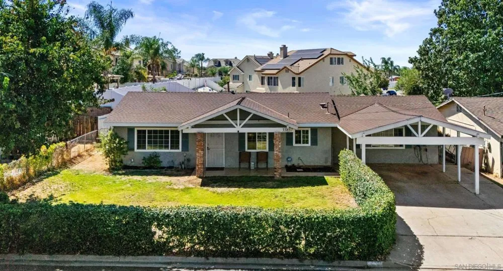 33837 Palm Yucaipa, CA 92399