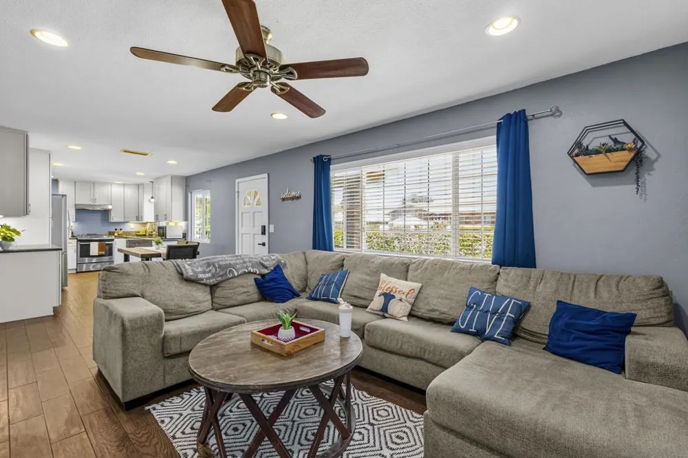 33837 Palm Yucaipa, CA 92399