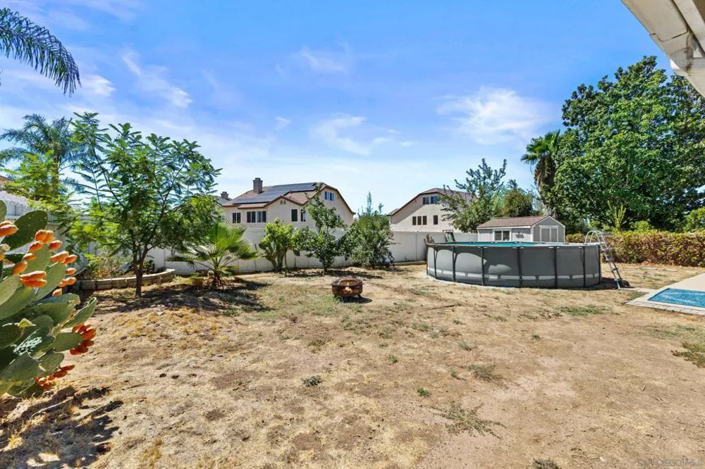 33837 Palm Yucaipa, CA 92399