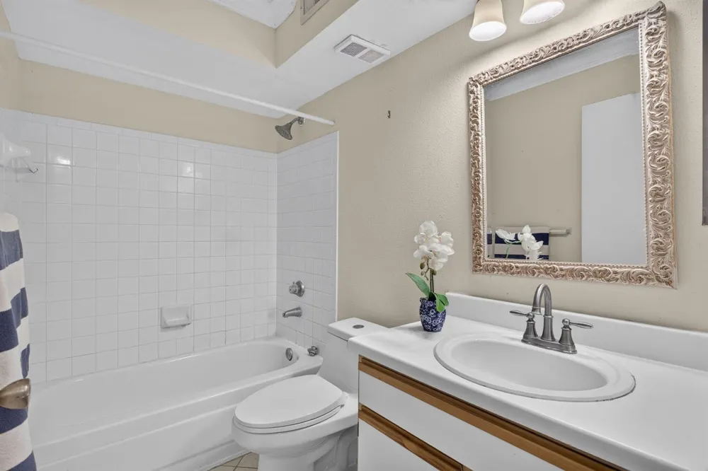 2425 NW 33rd Street NW #1309 Oakland Park, FL 33309
