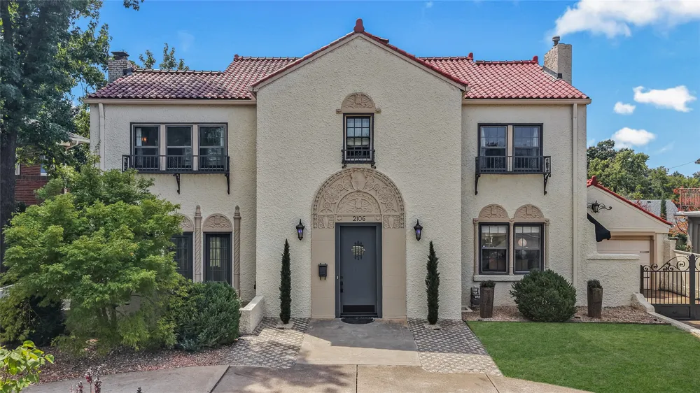 2106 S Saint Louis Avenue Tulsa, OK 74114