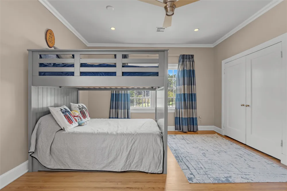 2106 S Saint Louis Avenue Tulsa, OK 74114