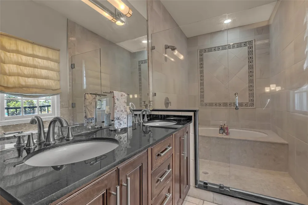 2106 S Saint Louis Avenue Tulsa, OK 74114