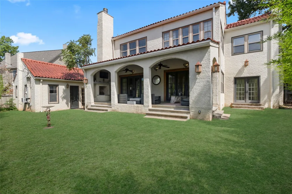 2106 S Saint Louis Avenue Tulsa, OK 74114