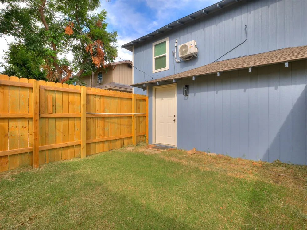 64 Gillette Avenue Tulsa, OK 74110