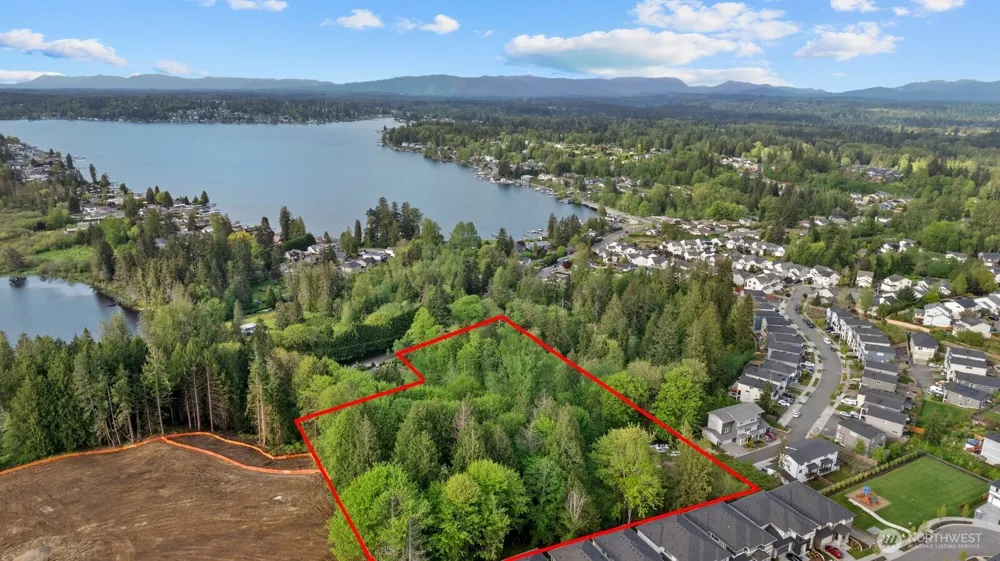10928 S Lake Stevens Road Lake Stevens, WA 98258