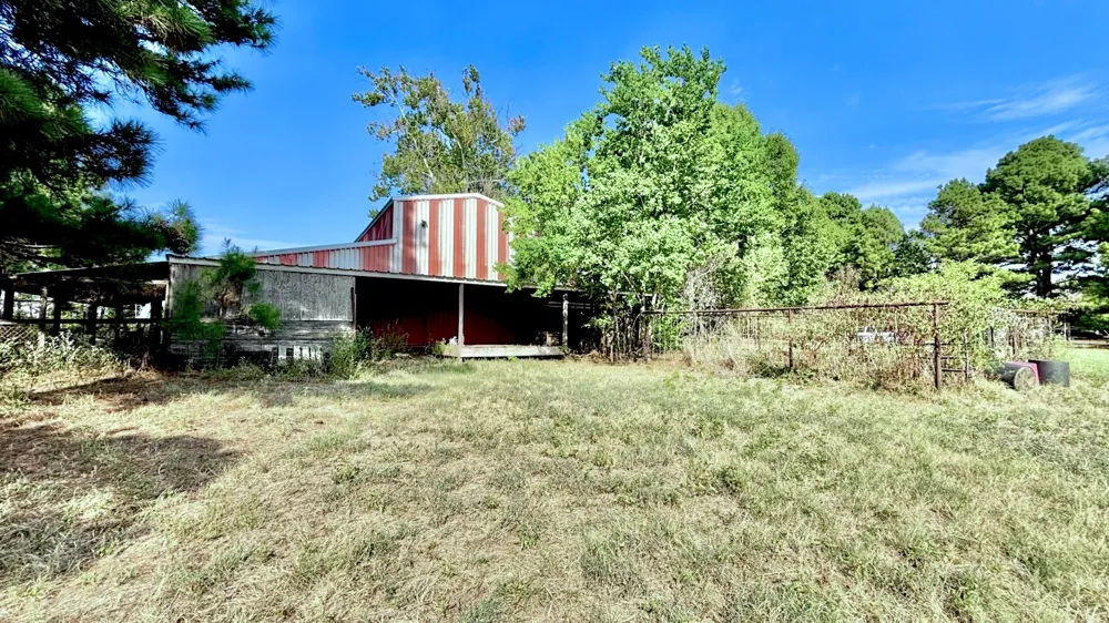 1507 154 Highway Quitman, TX 75783