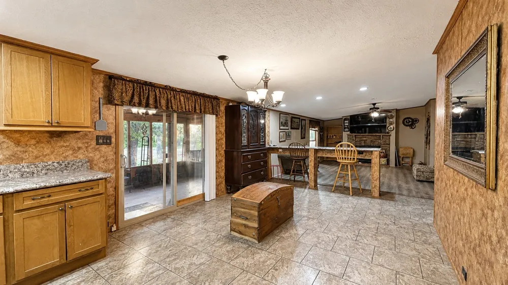 1507 154 Highway Quitman, TX 75783