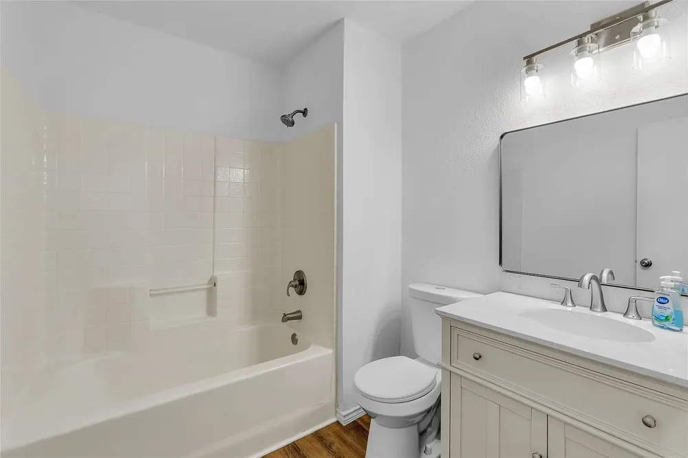 3883 Fox Run Drive Fort Worth, TX 76123